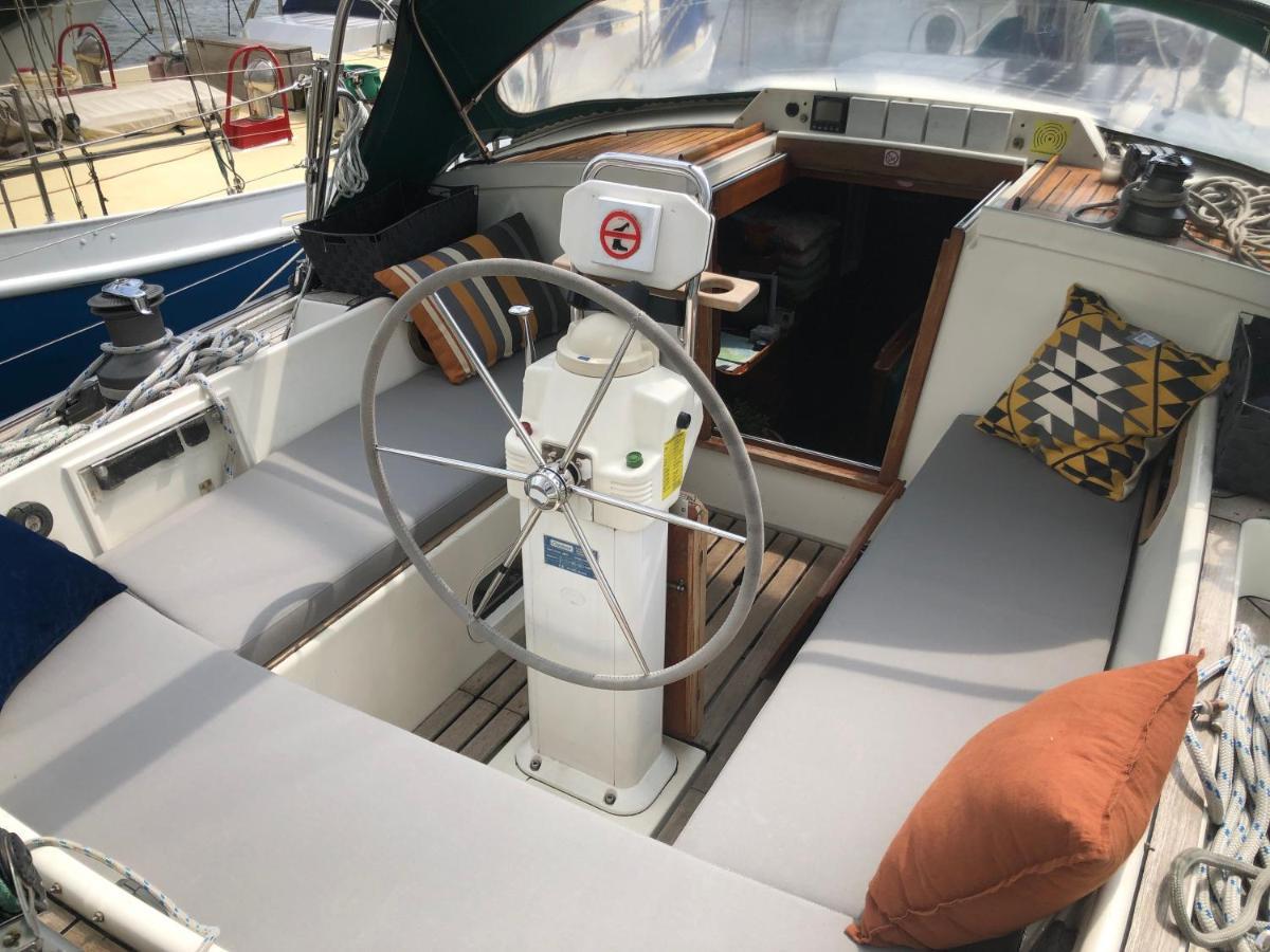 Stay Only Or Sailaway With Friends And Family Have More Fun Medemblik Kültér fotó