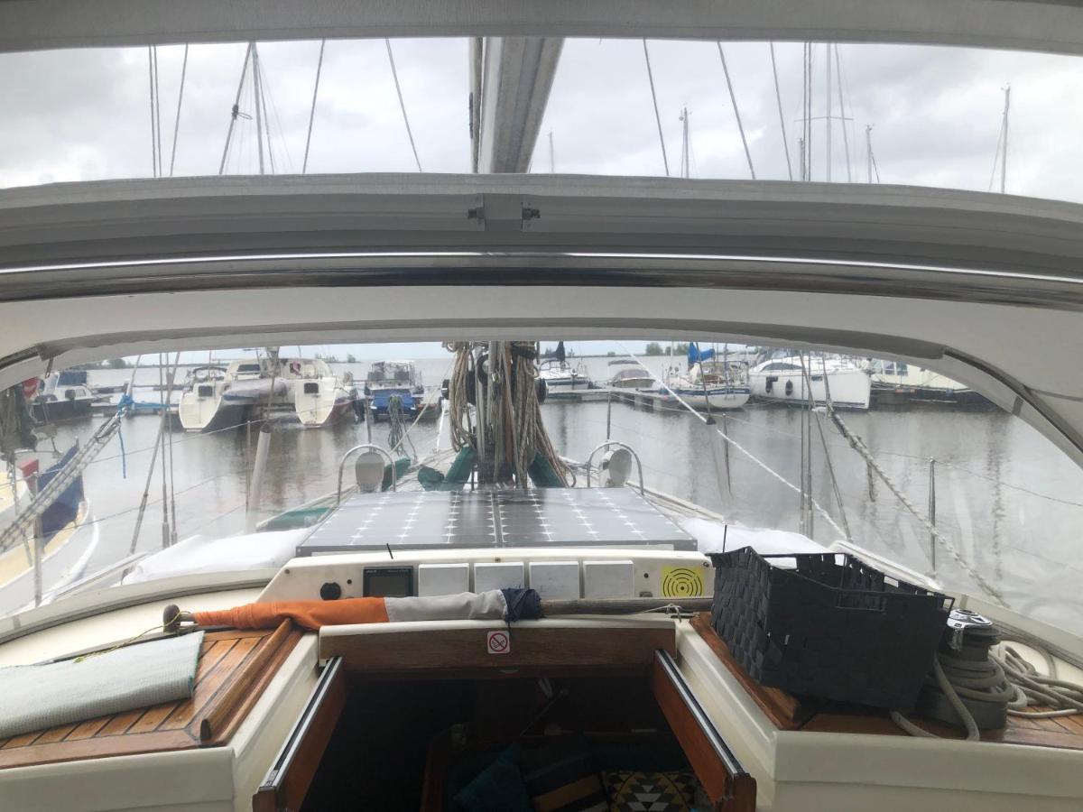 Stay Only Or Sailaway With Friends And Family Have More Fun Medemblik Kültér fotó