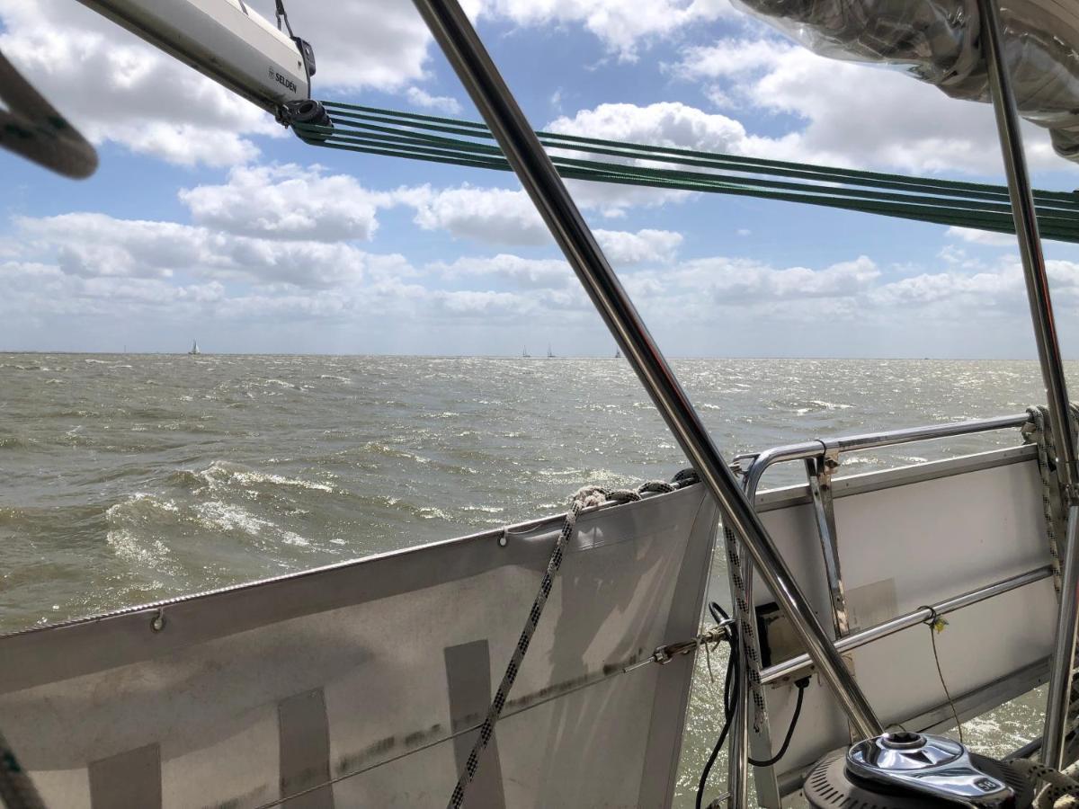 Stay Only Or Sailaway With Friends And Family Have More Fun Medemblik Kültér fotó