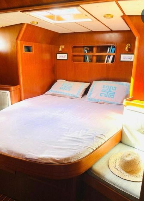 Stay Only Or Sailaway With Friends And Family Have More Fun Medemblik Kültér fotó